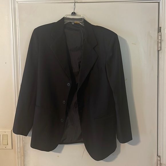Black Jacket - Picture 1 of 2